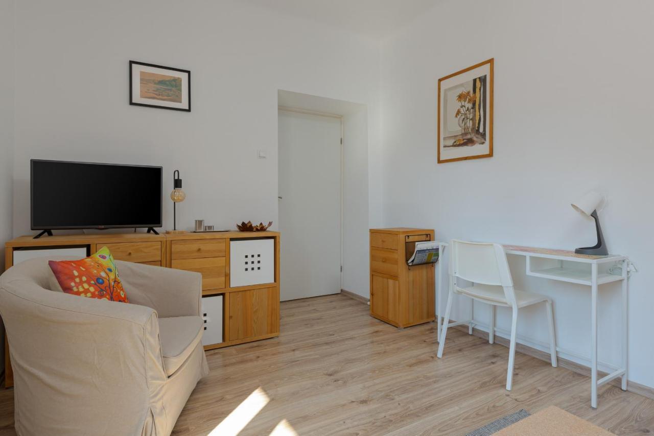 Apartment Bialobrzeska Warsaw By Noclegi Renters Extérieur photo
