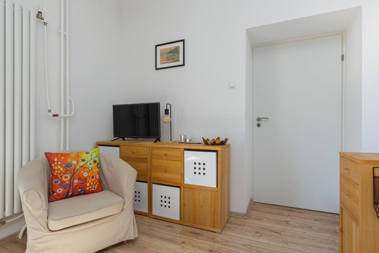 Apartment Bialobrzeska Warsaw By Noclegi Renters Extérieur photo